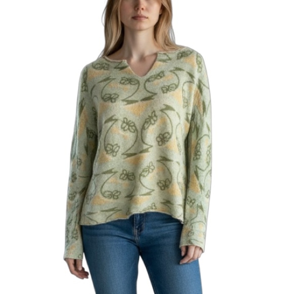 One Girl Who Faith Cashmere Blend Floral Sweater Size M A-23